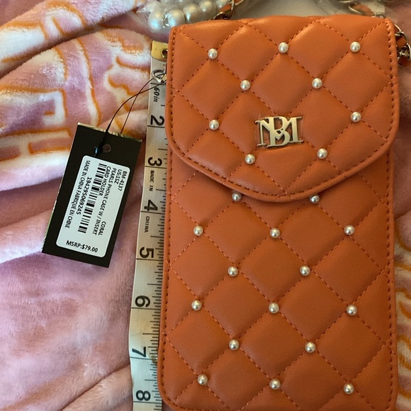 Badgley Mischka NWT Phone/wallet - Picture 2 of 5